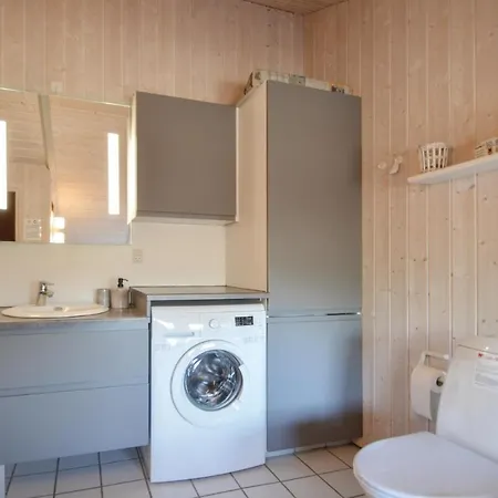 Σπίτι διακοπών Lovely In Romo With Sauna *